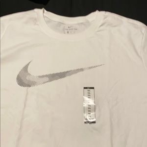 Mens Nike Tee